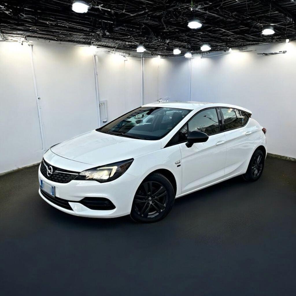 Opel Astra 2020