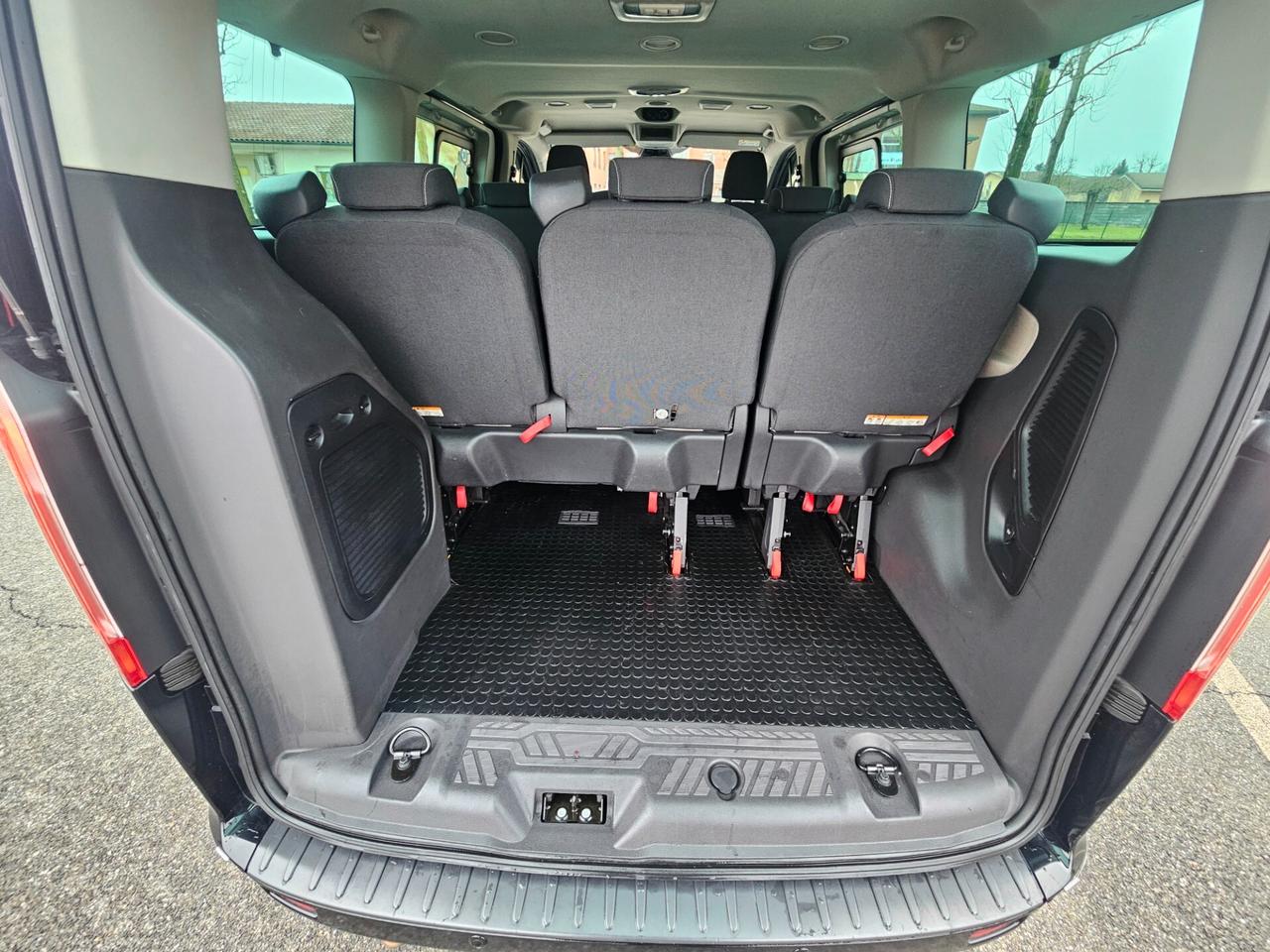 Ford Tourneo Custom 2.0 TDCi 130CV 8POSTI