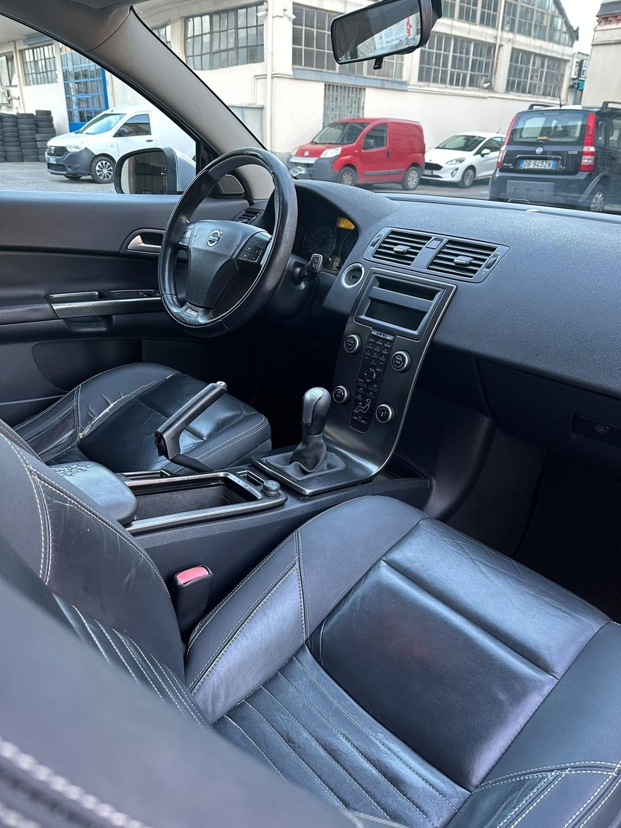 Volvo C30 D2 R-Design