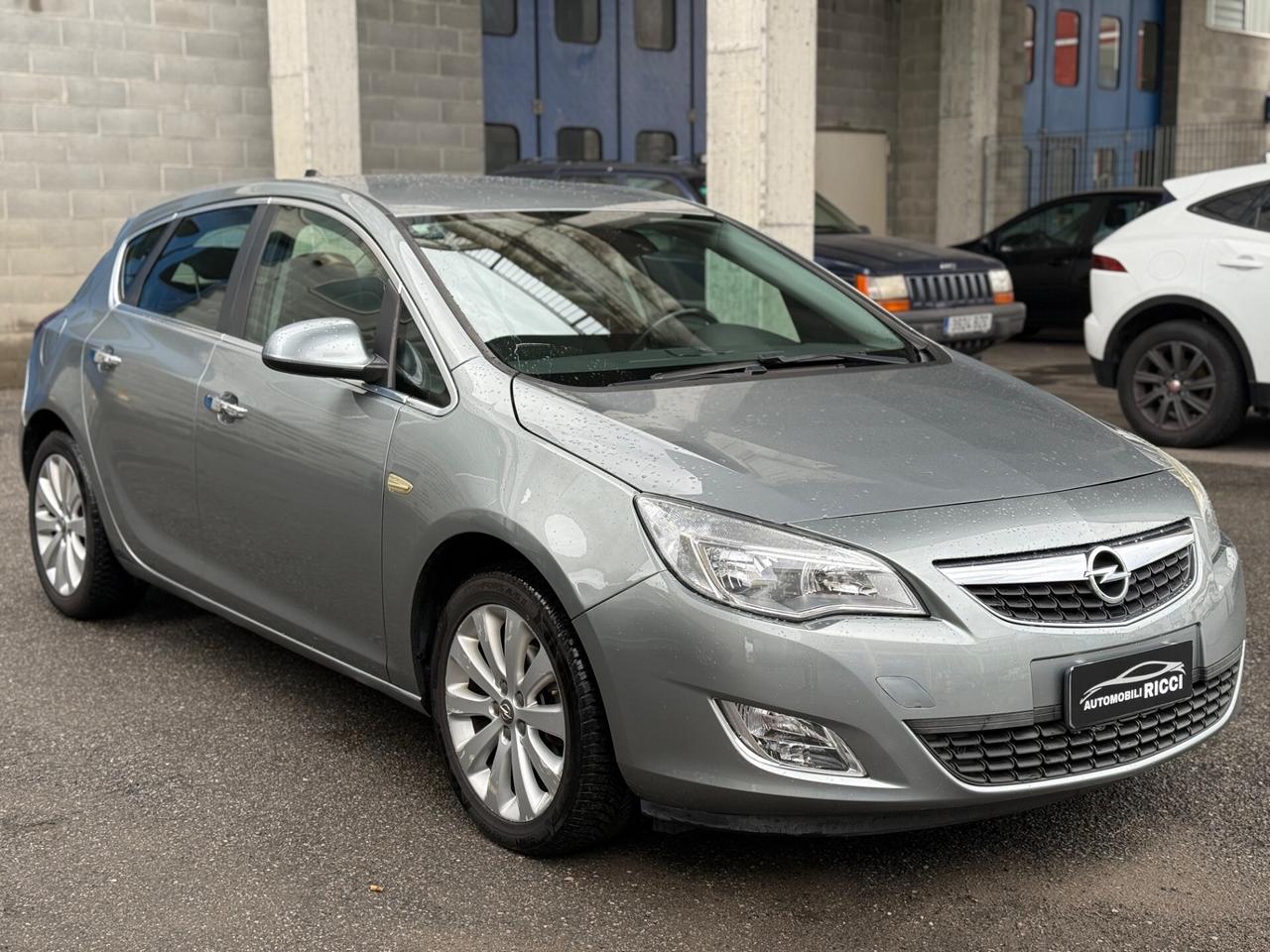 Opel Astra 1.4 100CV 5 porte GPL