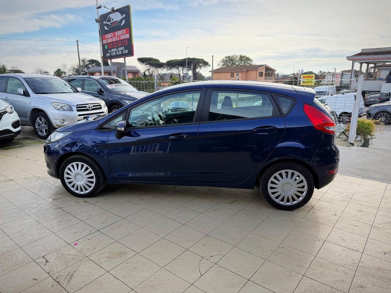 Ford Fiesta 1.4 TDCi 70CV 5 porte Titanium
