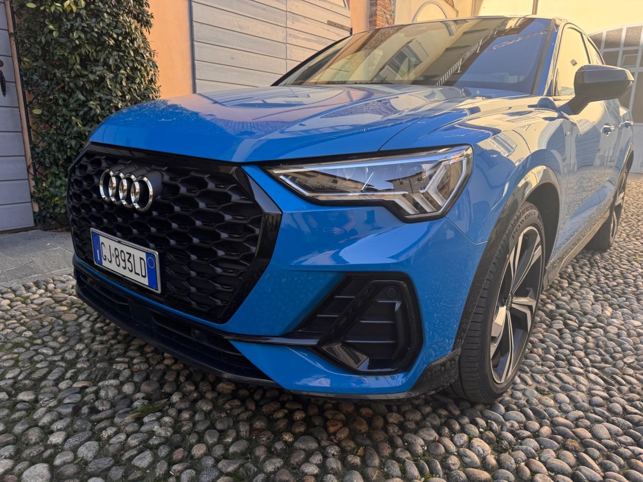 Audi Q3 SPB 35 TFSI S line edition