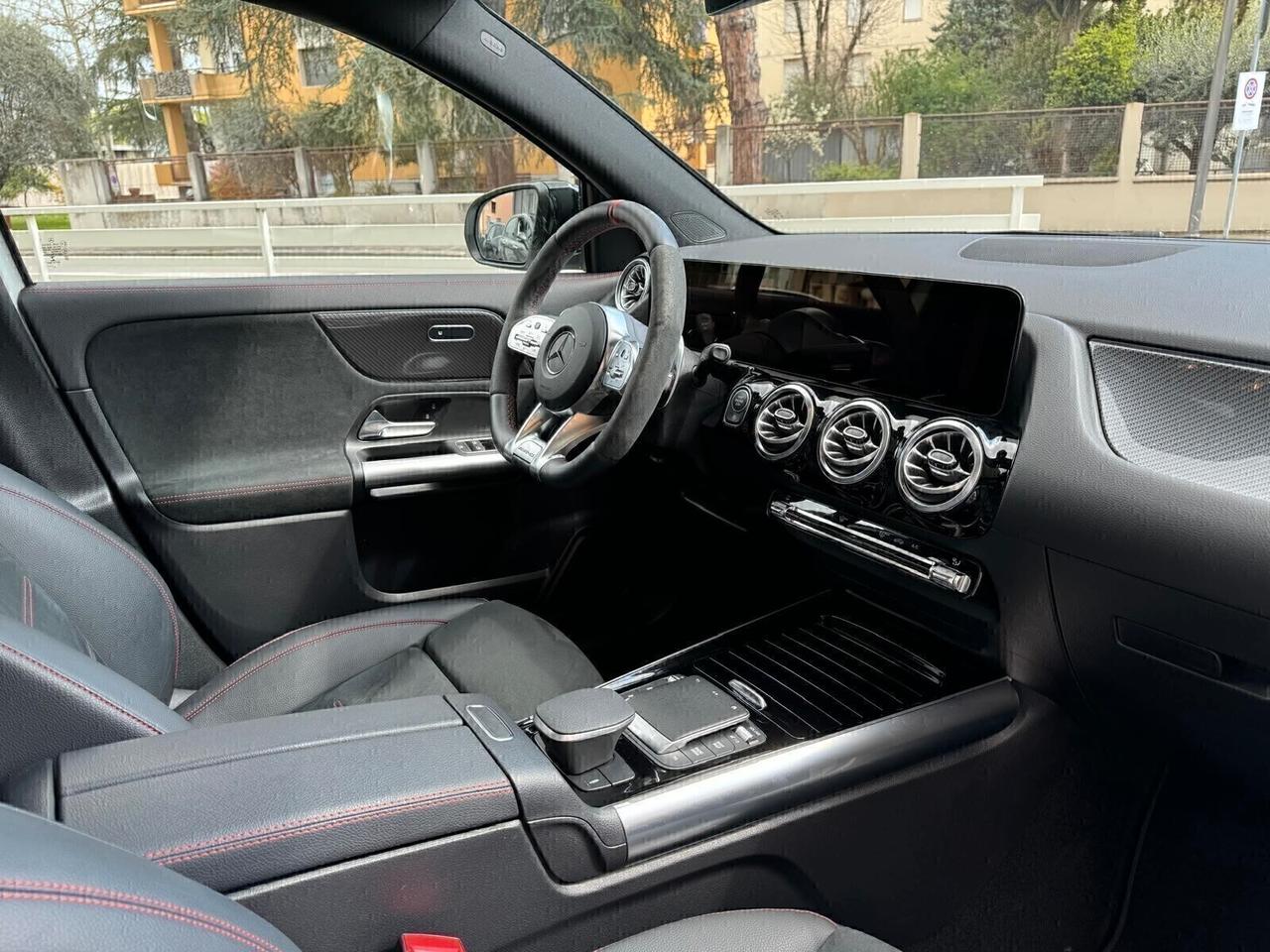 MB AMG GLA 35 4MATIC AERO KIT