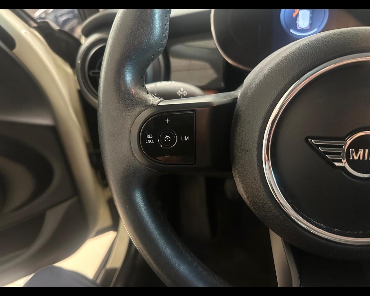 MINI Mini 5 porte (F55) - Mini 1.5 One Camden 5 porte