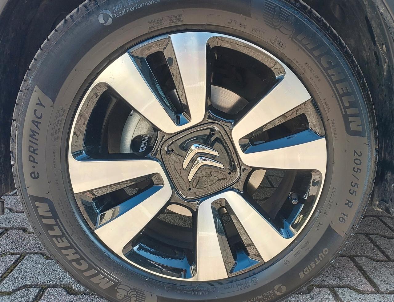 Citroen C3 PureTech 83 S&S Shine
