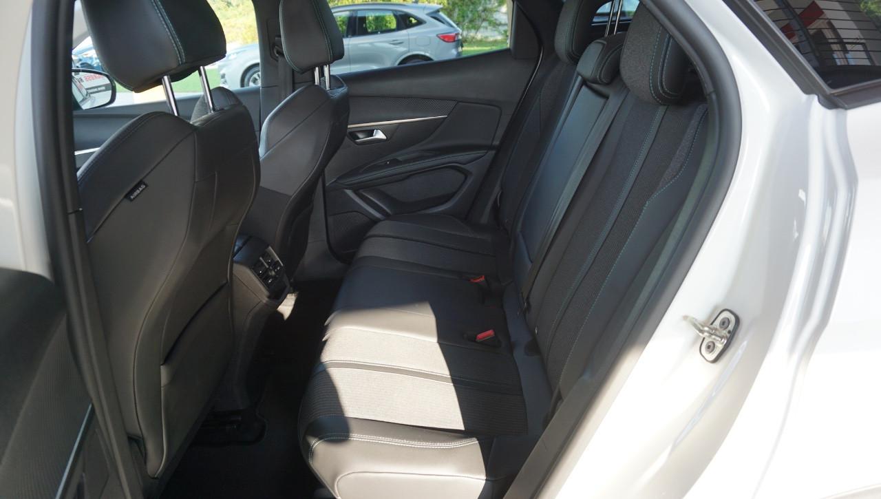 Peugeot 3008 3008 1.5 bluehdi Allure s&s 130cv eat8