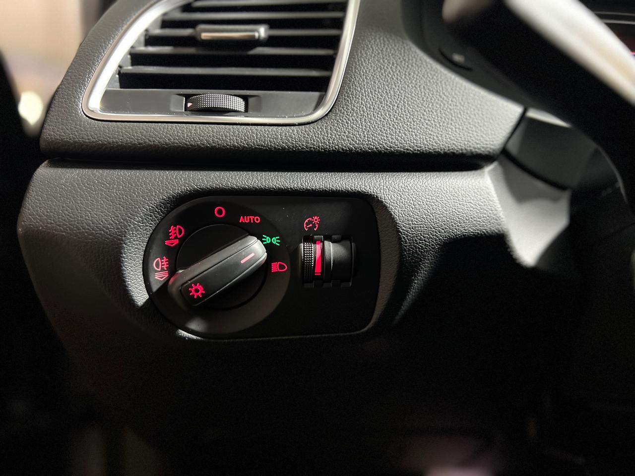 Audi Q3 2.0 TDI quattro TETTO PANORAMICO