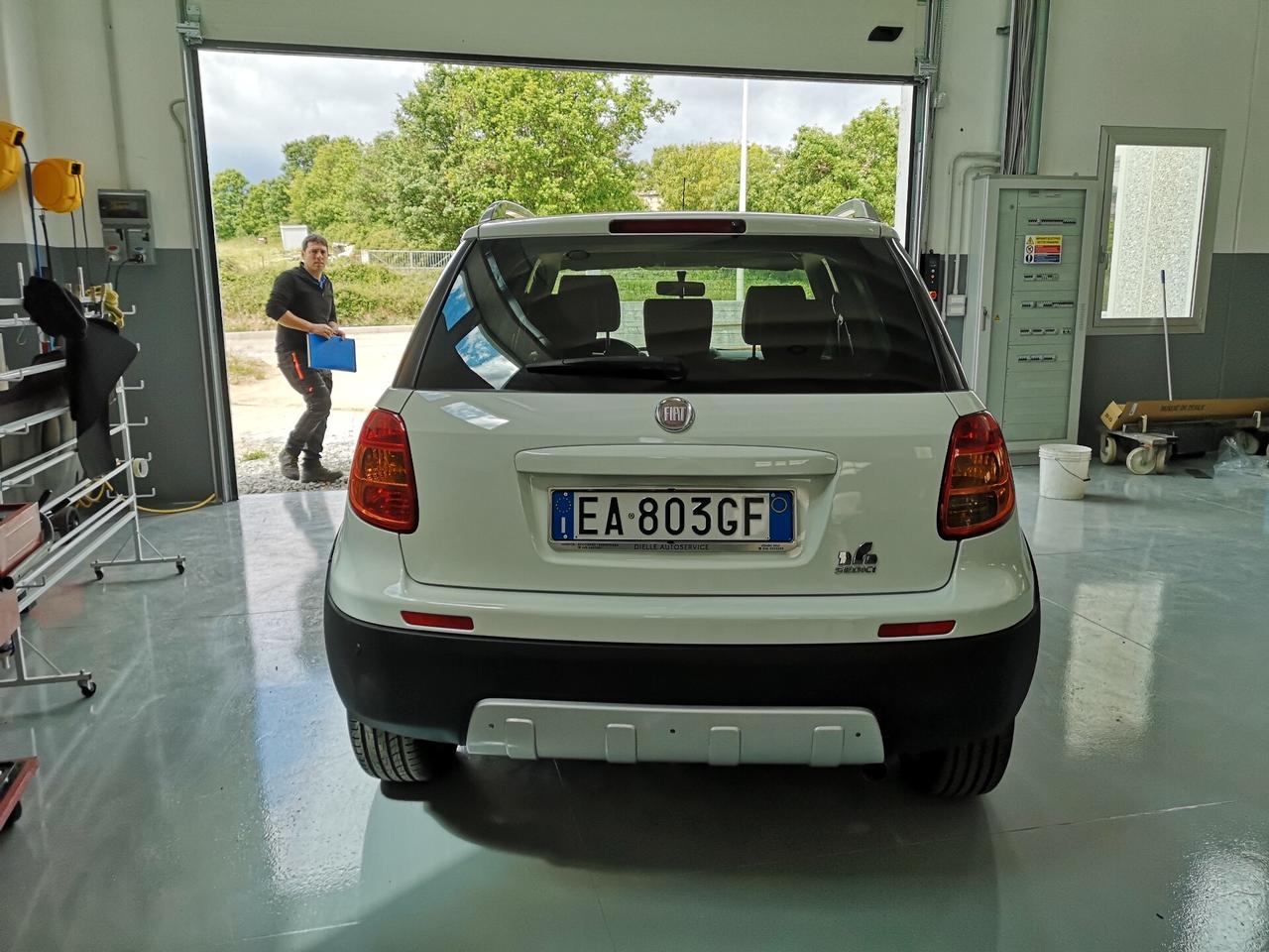 Fiat Sedici 2.0 MJT 16V DPF 4x4 Emotion
