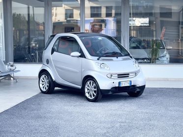 Smart ForTwo 700 Benzina 61CV Automatica - 2006