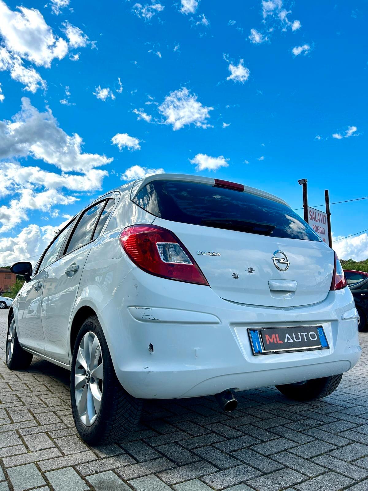 Opel Corsa 1.2 85CV 5 porte GPL-TECH Edition - OK NEOPATENTATO