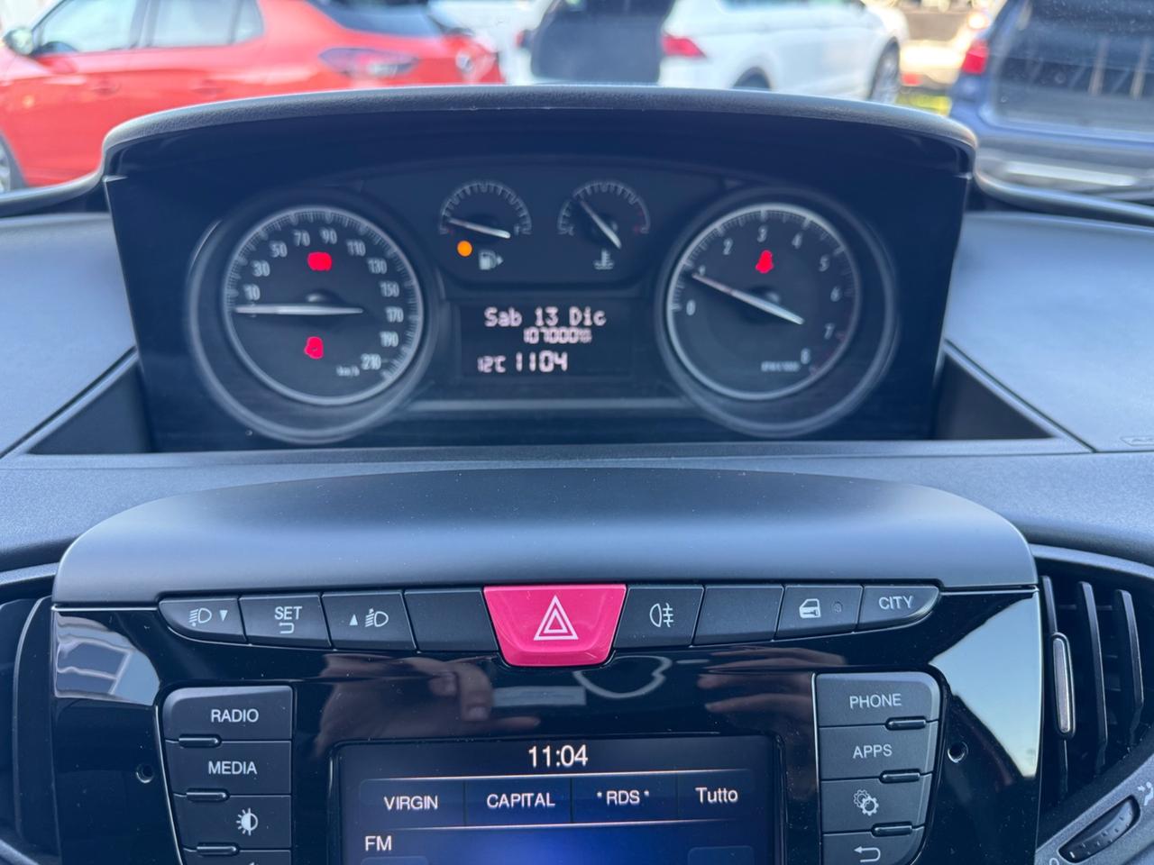 Lancia Ypsilon 1.2 69 CV 5 porte Platinum NEOPATENTATI