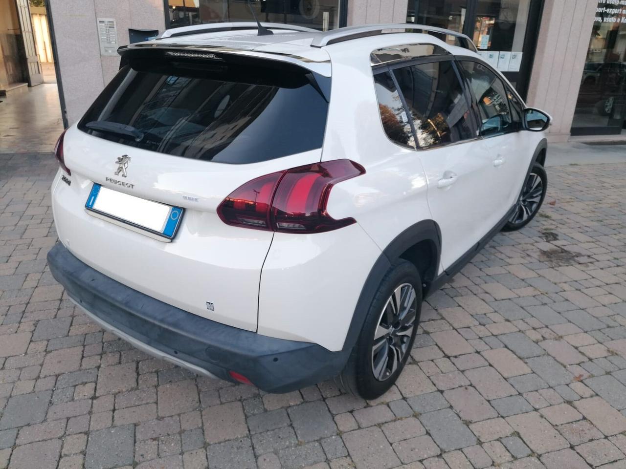 Peugeot 2008 PureTech 82 S&S Allure