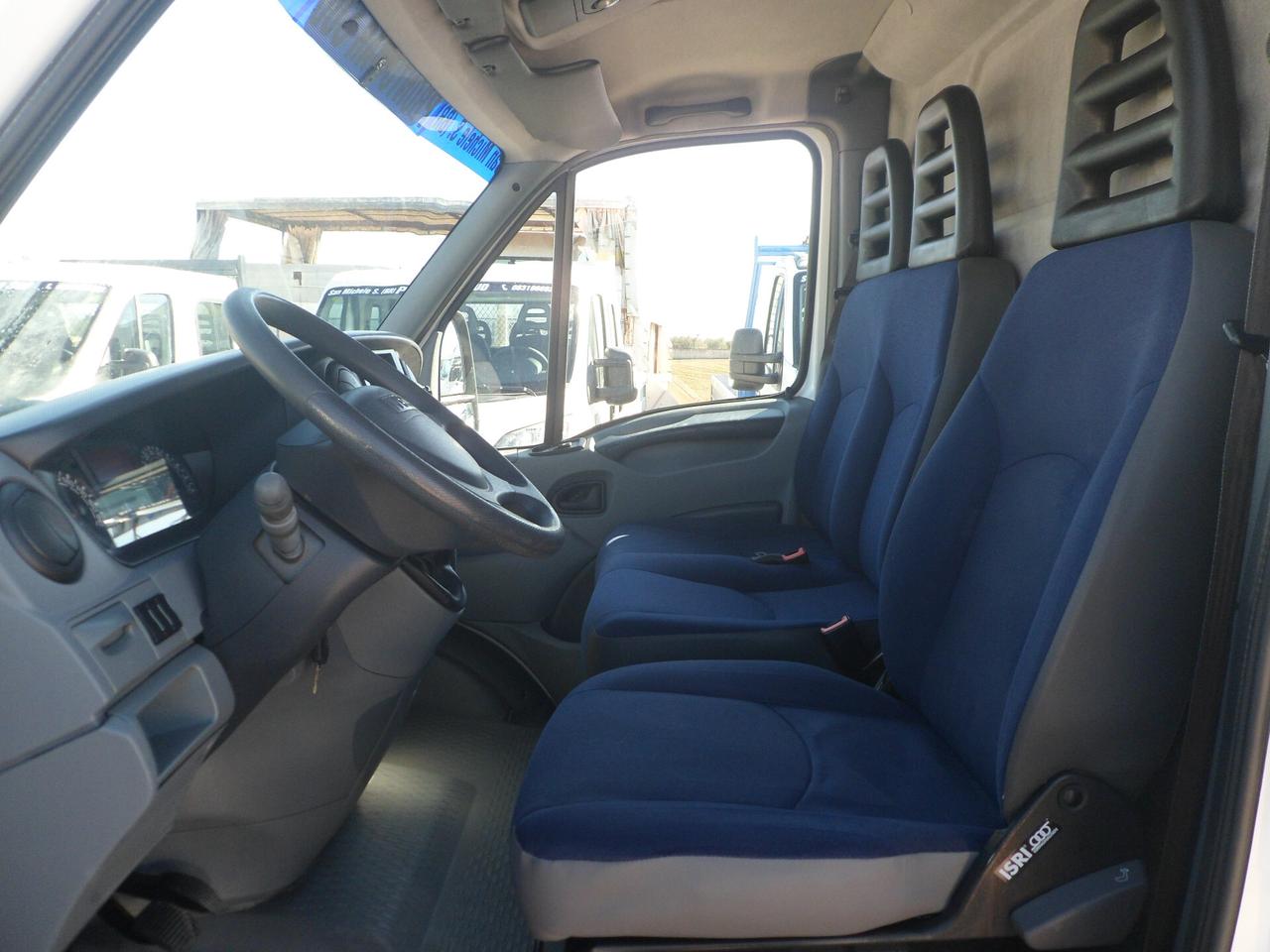 Iveco Daily 35s12 furgone medio alto