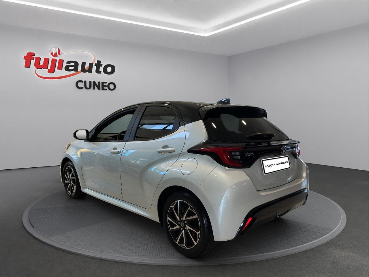 Toyota Yaris 1.5h Style
