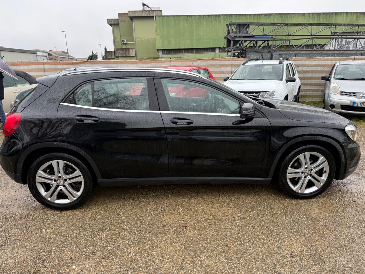 Mercedes-benz GLA 220 d Automatic 4Matic Premium