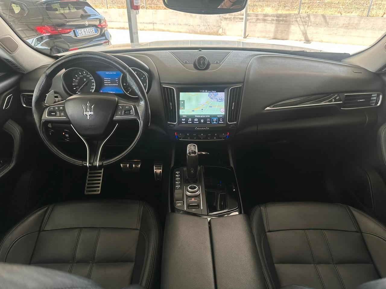 MASERATI LEVANTE GRANSPORT WRAPPATA 10/2018