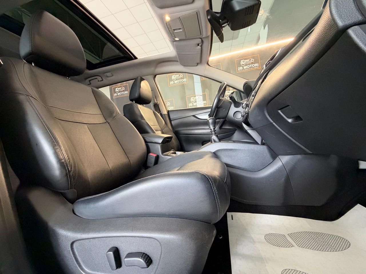 Nissan X-Trail 1.6 dCi 2WD Tekna 7 POSTI