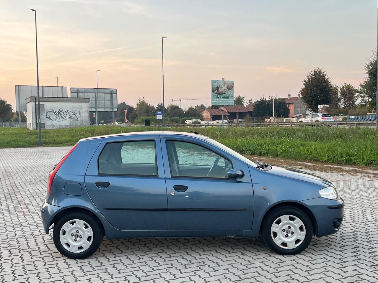 Fiat Punto 1.2i cat 5 porte ELX