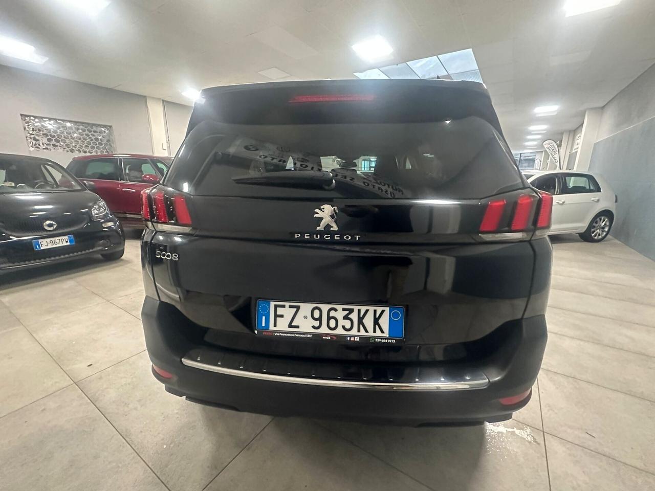 Peugeot 5008 BlueHDi 130 S&S EAT8 Allure