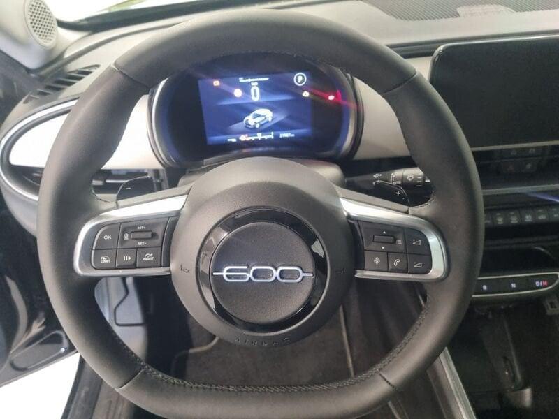 FIAT 600 (2023-->) Hybrid 100 CV DCT MHEV La Prima