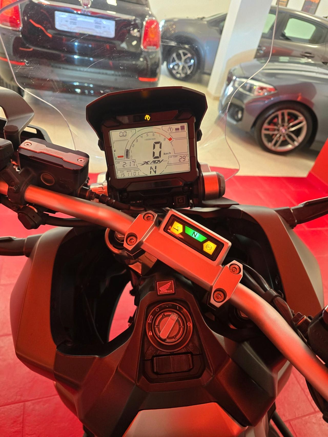 Honda X-ADV 750 x adv