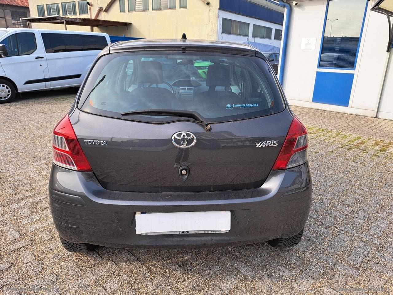 TOYOTA Yaris 1.4 D-4D 5p. Sol