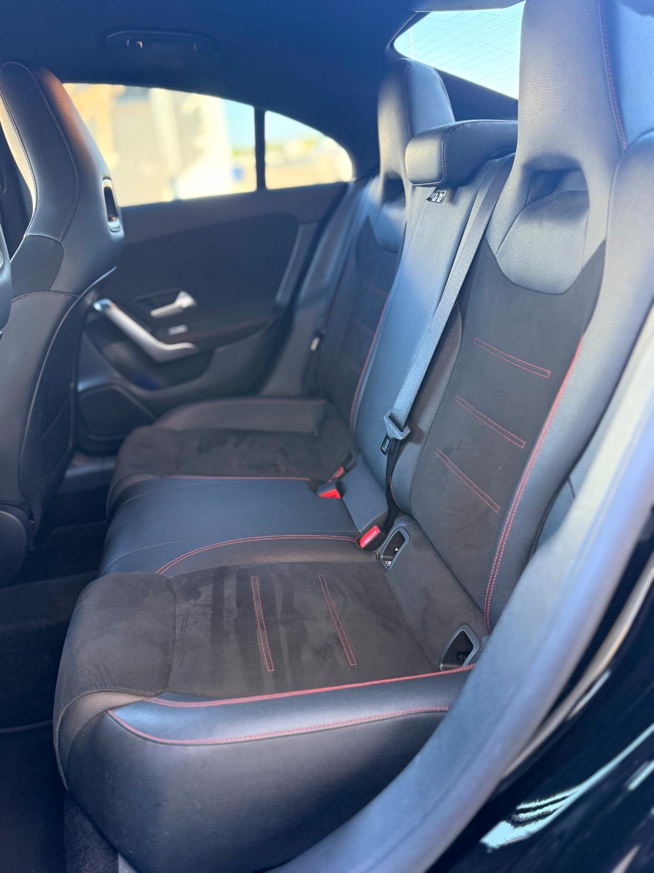 Mercedes-benz CLA 200 Coupe d 150 cv Premium auto AMG CON LUCI SOFFUSE,TELECAMERA,APPLE CARPLAY,VIRTUAL COCKPIT