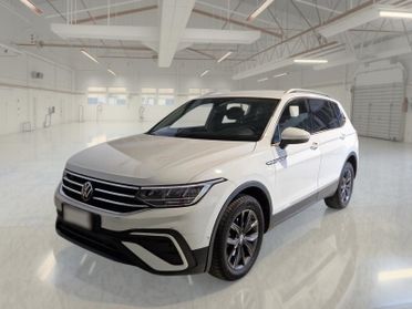 VOLKSWAGEN TIGUAN ALLSPACE 2.0 TDI SCR Life DSG