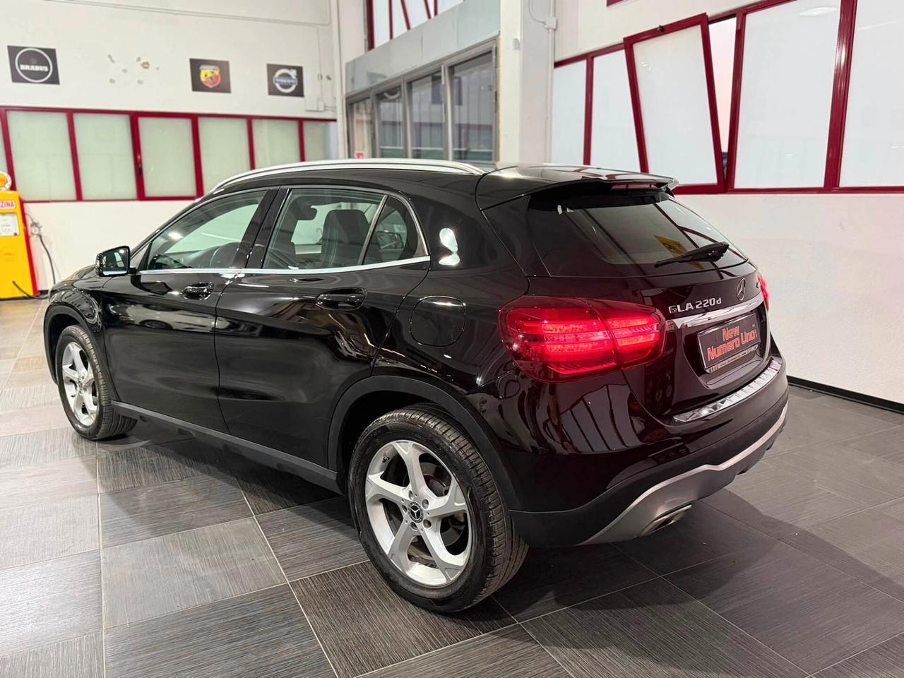 Mercedes GLA 220 4Matic 170cv CDI Sport 2018