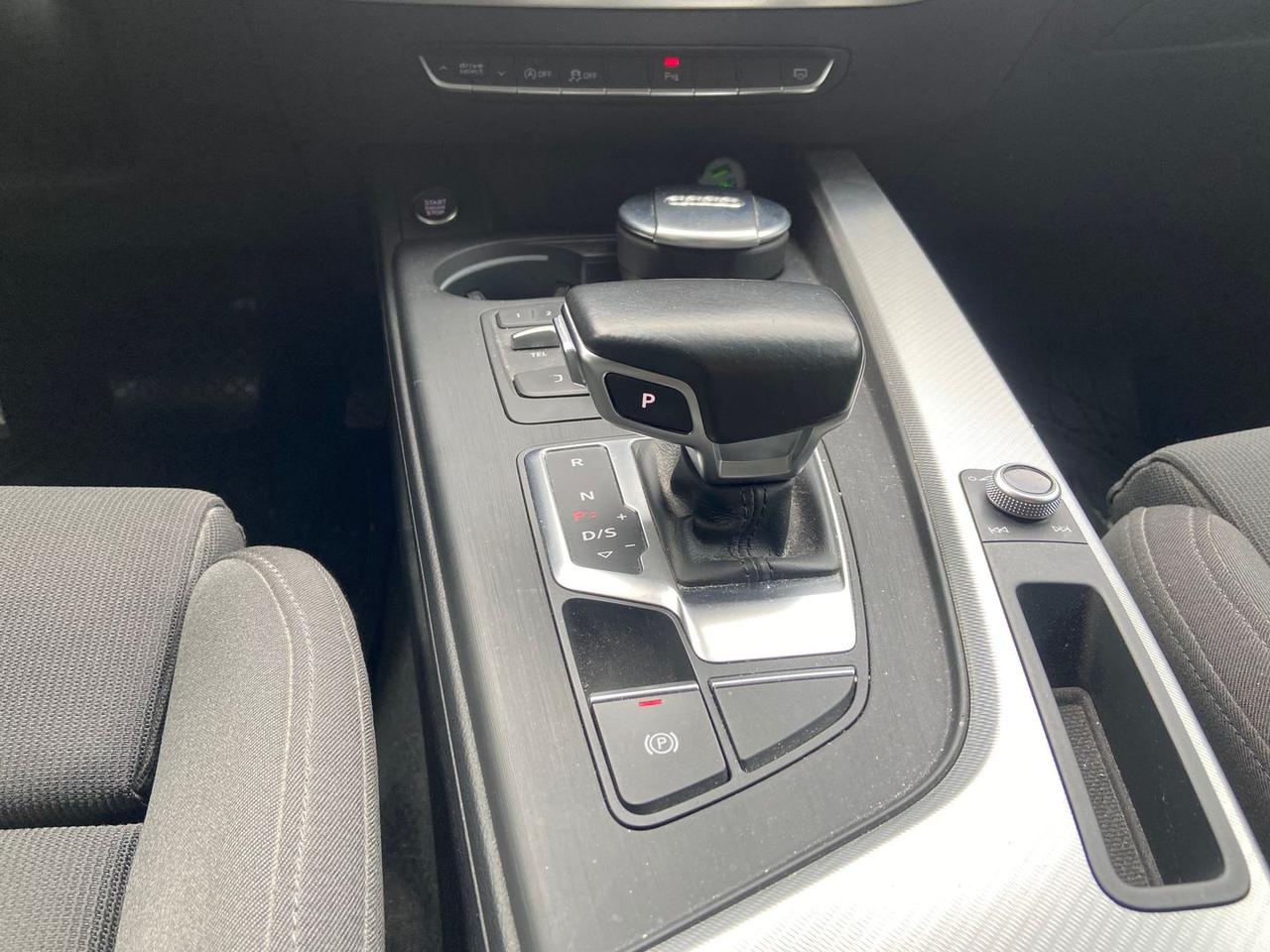 Audi A4 Avant Sport 2.0 35 TDI #8903