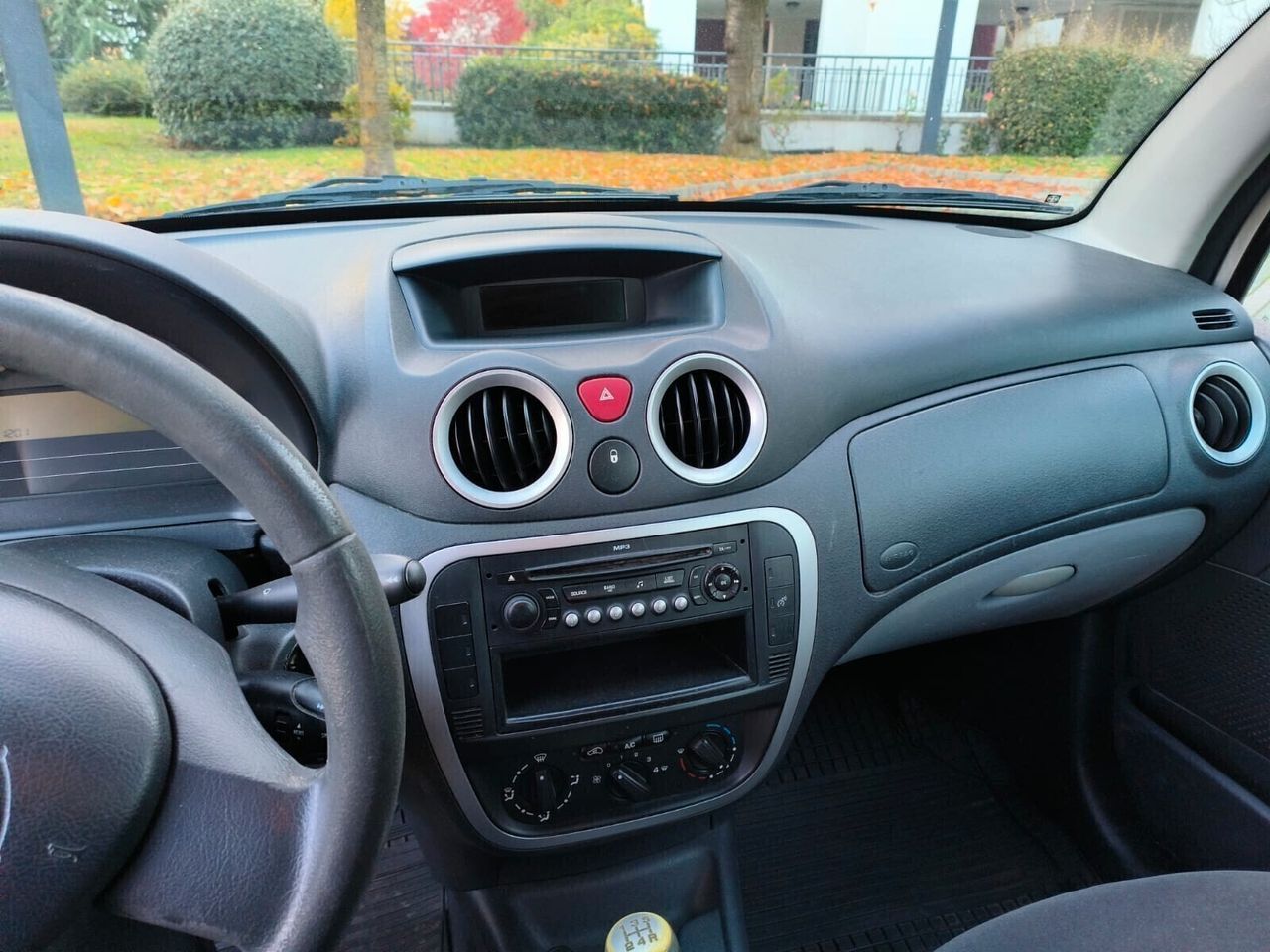 Citroen C3 2009 photo 2