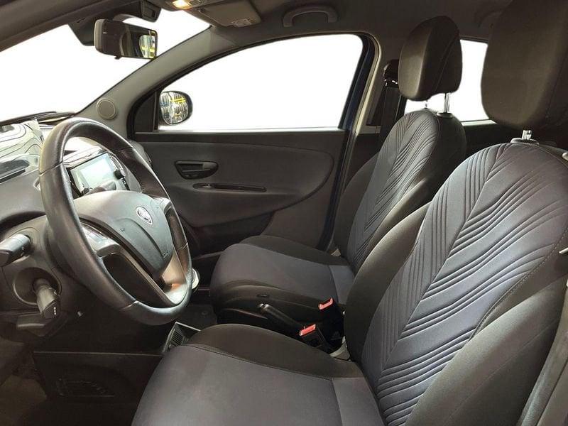 Lancia Ypsilon III 2021 1.0 firefly hybrid Gold Plus s&s 70cv