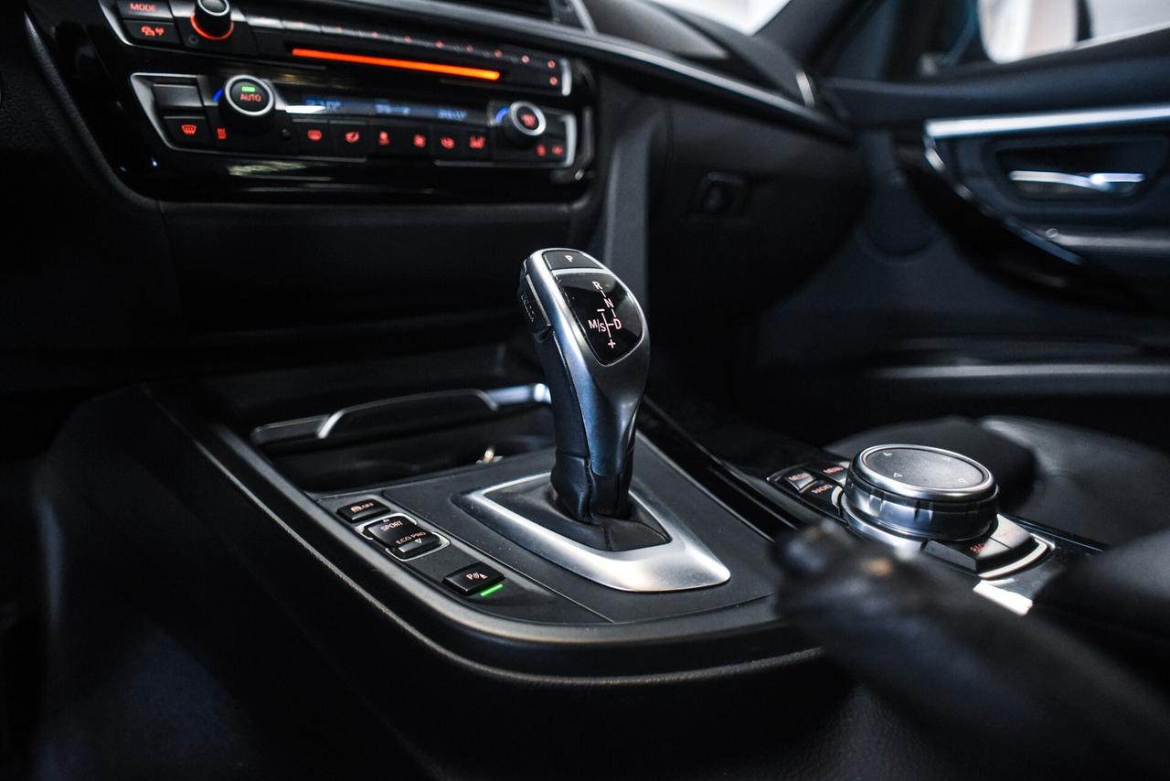 Bmw 320 330dA Touring Sport