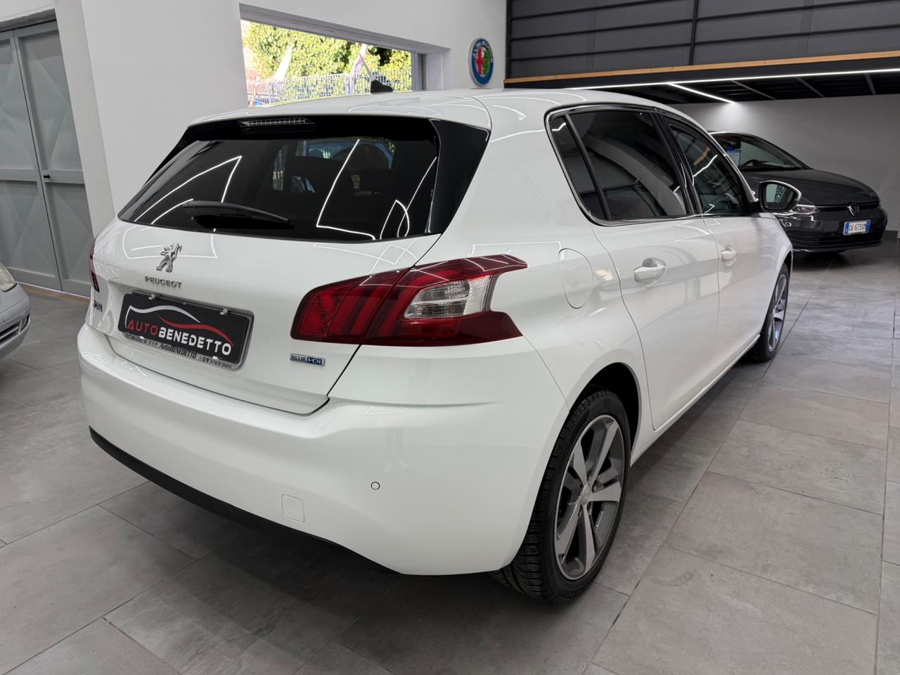Peugeot 308 BlueHDi 120 S&S Allure