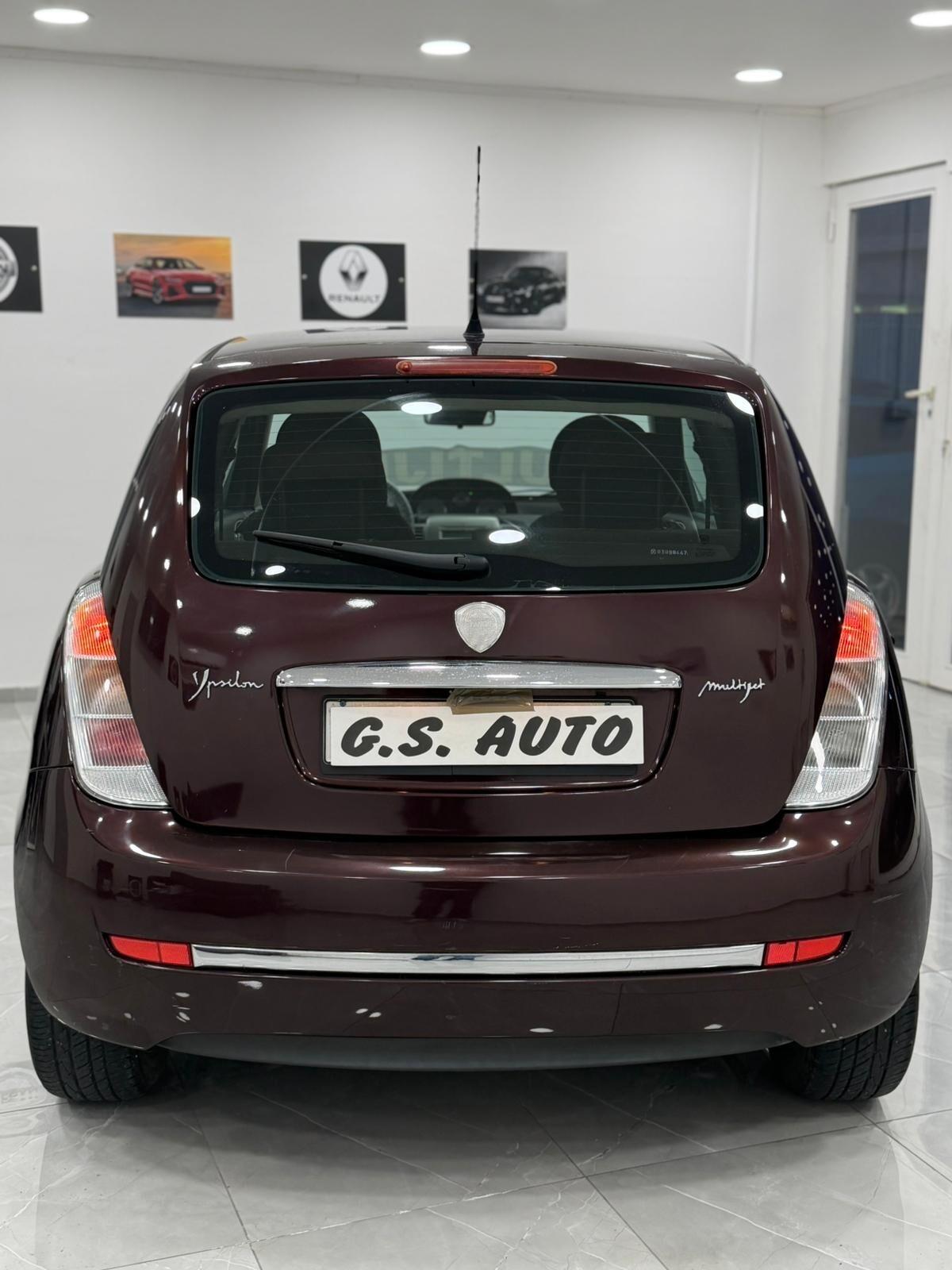 Lancia Ypsilon 1.3 MJT 75 CV