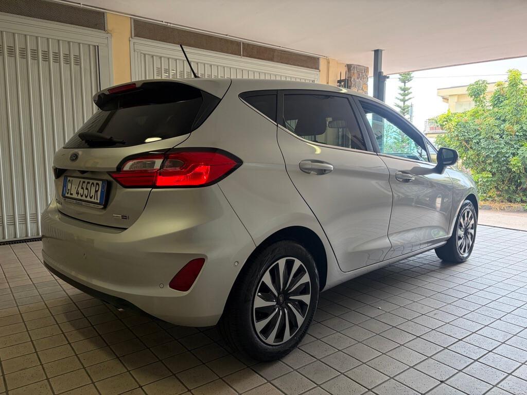 Ford Fiesta 1.0 Ecoboost Hybrid 125 CV 5 porte Titanium 2400 KM !!