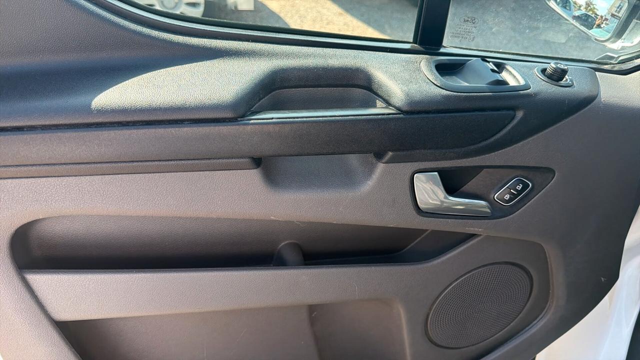 Ford Custom