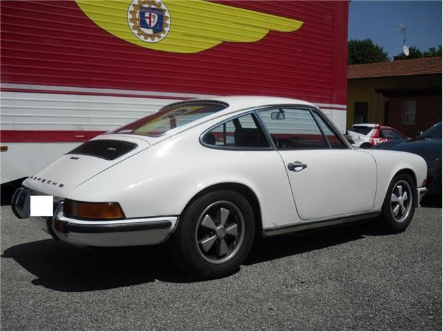 PORSCHE 911 2.4 S