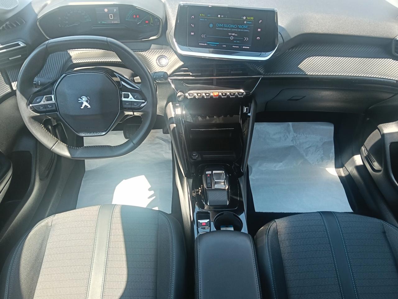 Peugeot 208 motore elettrico 136 CV 5 porte Allure Pack
