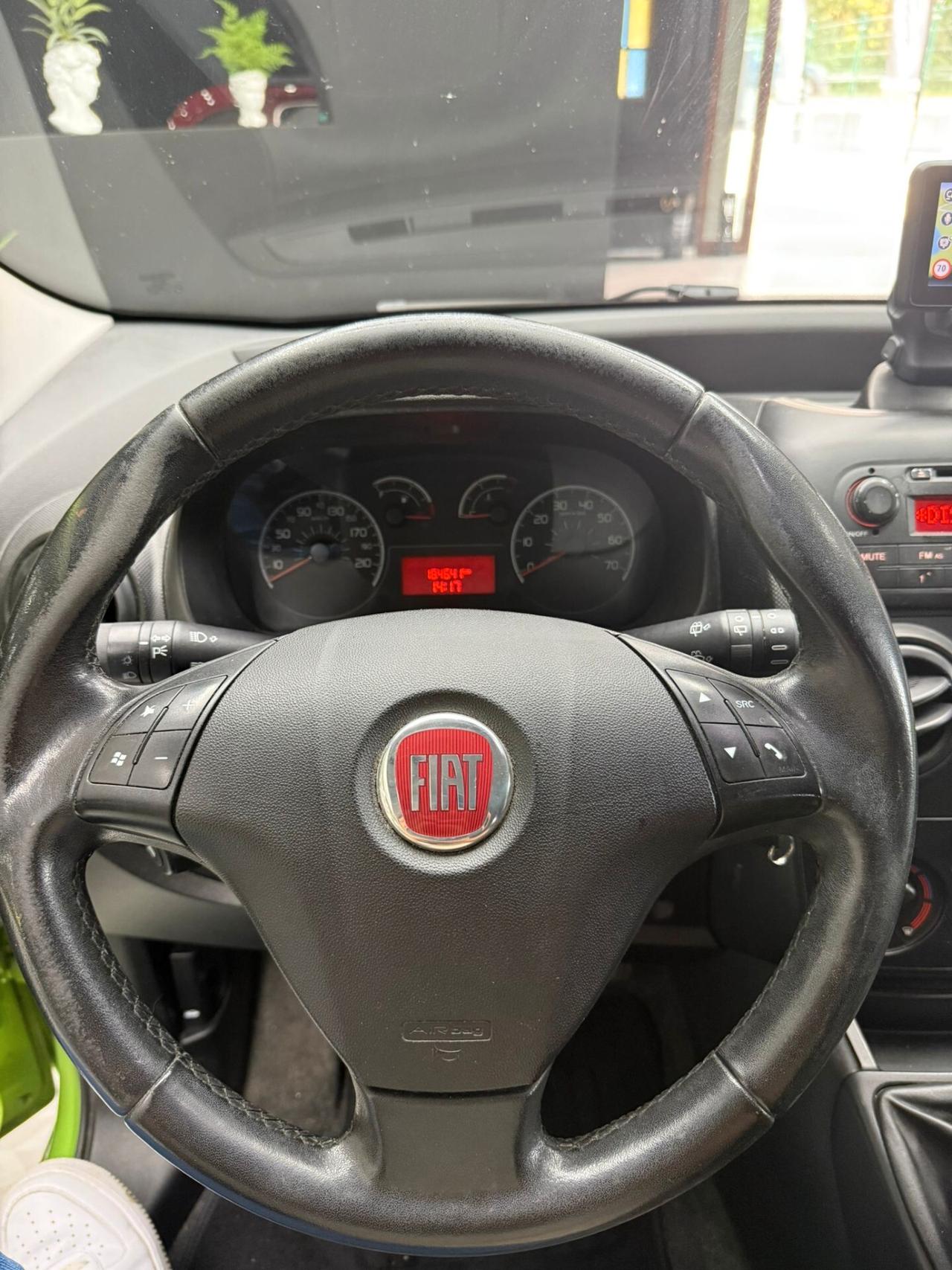 Fiat Qubo 1.3 MJT 75 CV Trekking