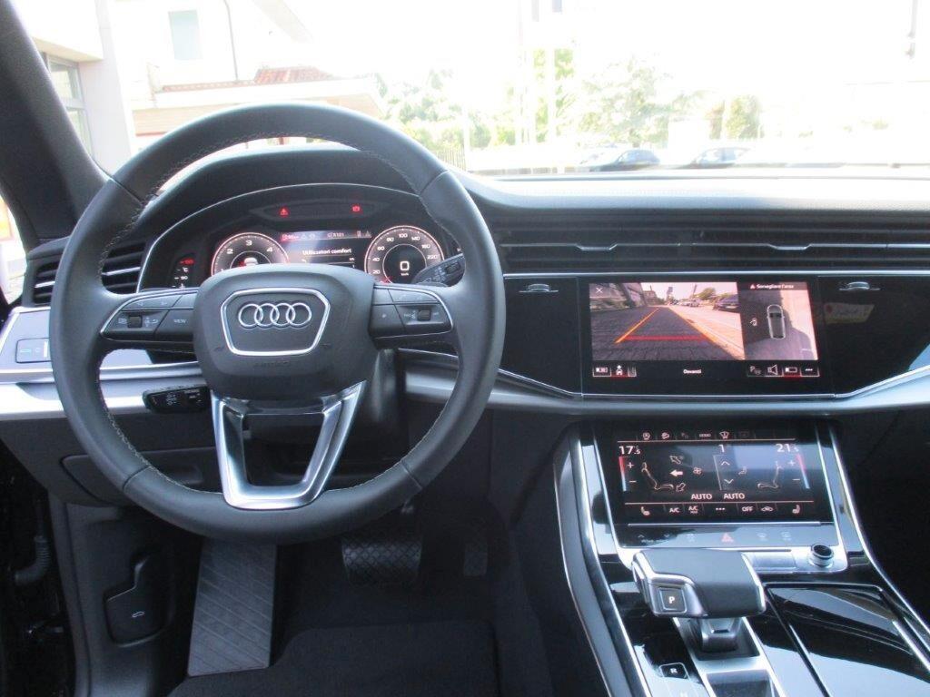 Audi Q8 SUV 45 TDI quattro tiptronic S line edition