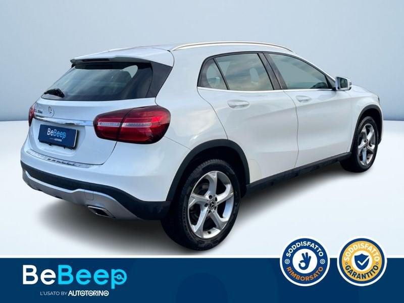 Mercedes-Benz GLA 180 D SPORT AUTO