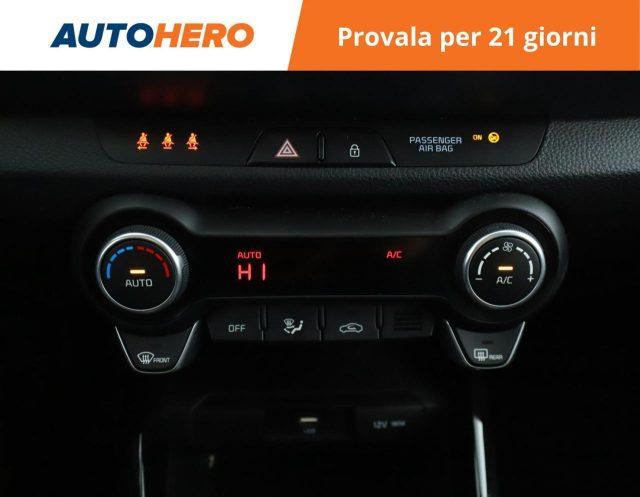 KIA Stonic 1.0 T-GDi 120 CV MHEV DCT Black Edition