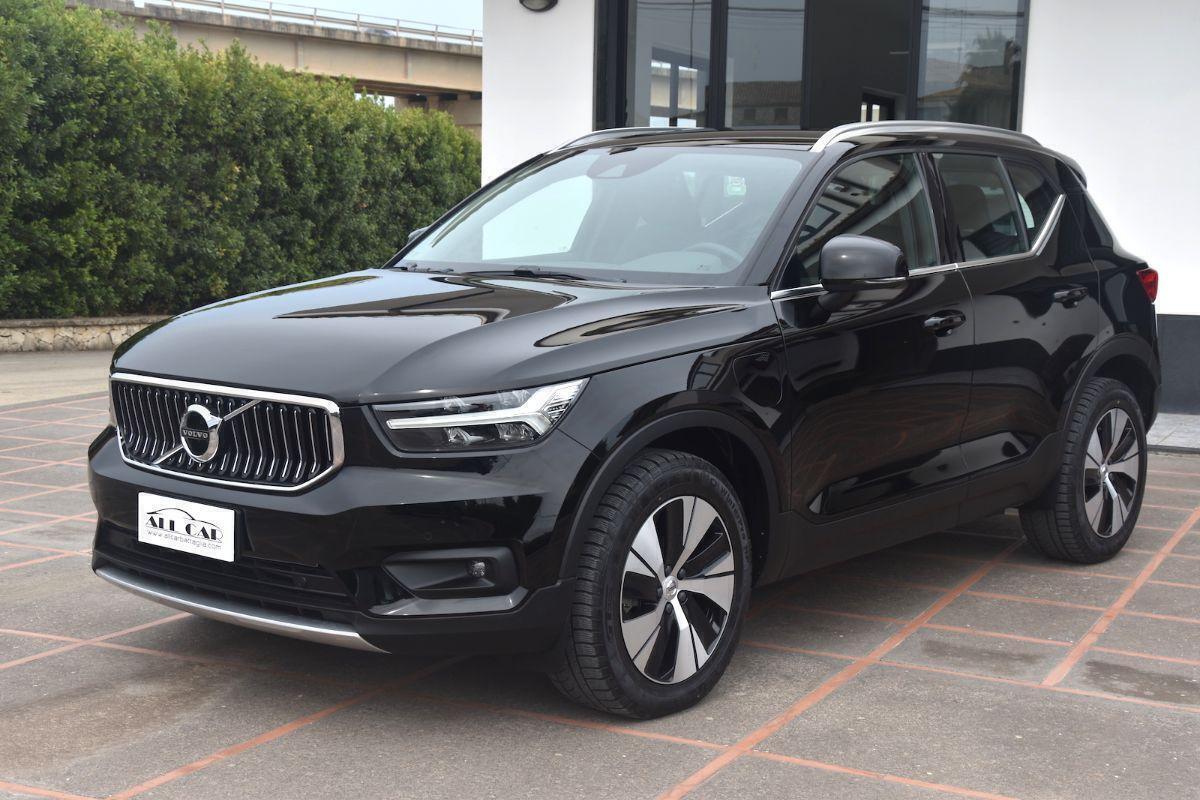 Volvo XC40 T4 Recharge Plug-in Inscription Expression