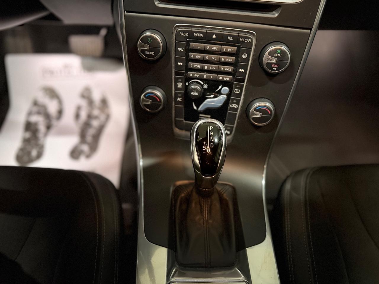 Volvo V60 D3 Geartronic Kinetic AUTOMATICA