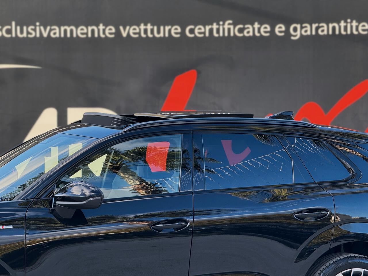 Audi Q3 TDI S line Plus 150CV S-tronic TETTO OLED