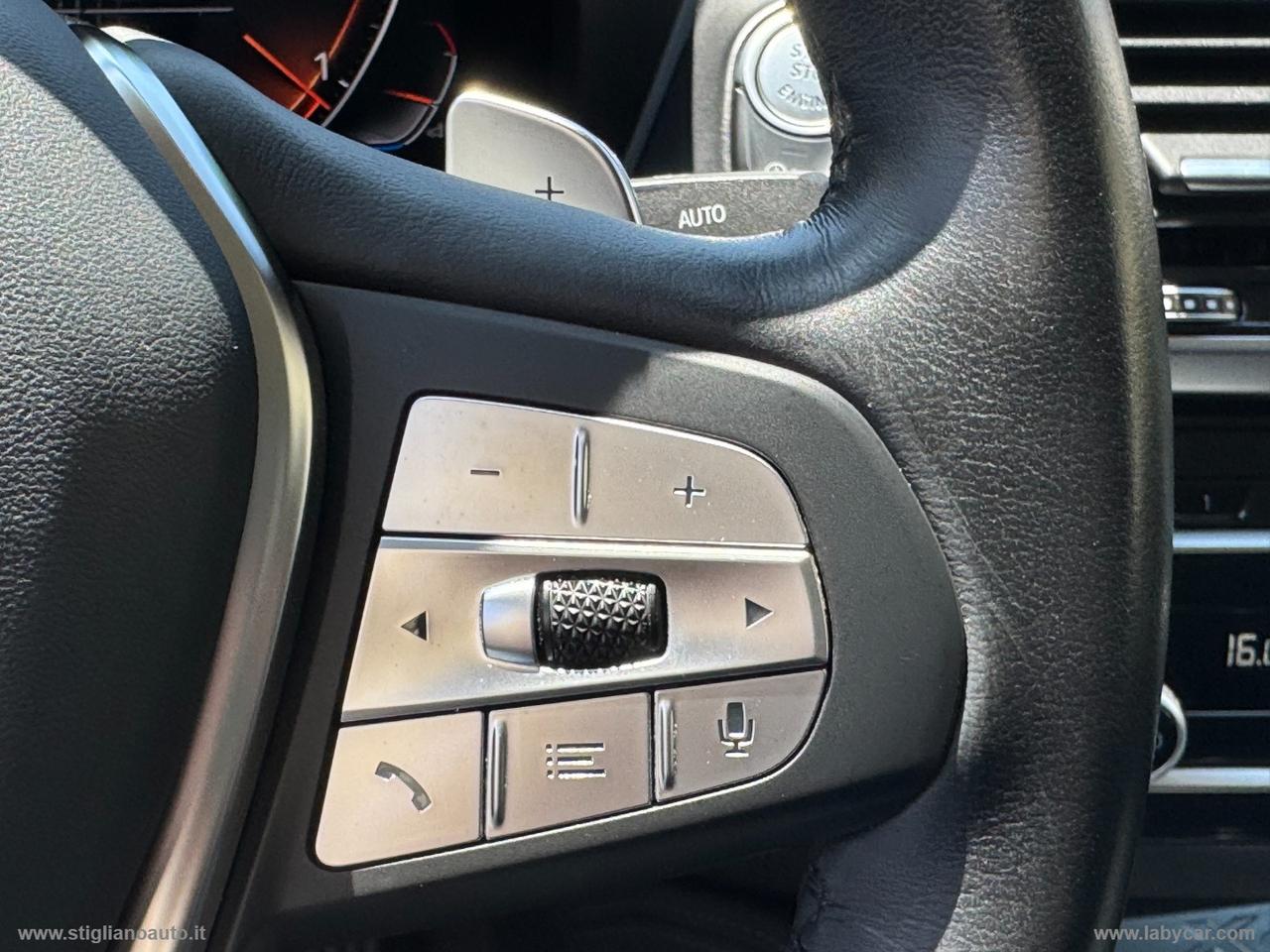 BMW X4 xDrive20d xLine MY 19 Head up display