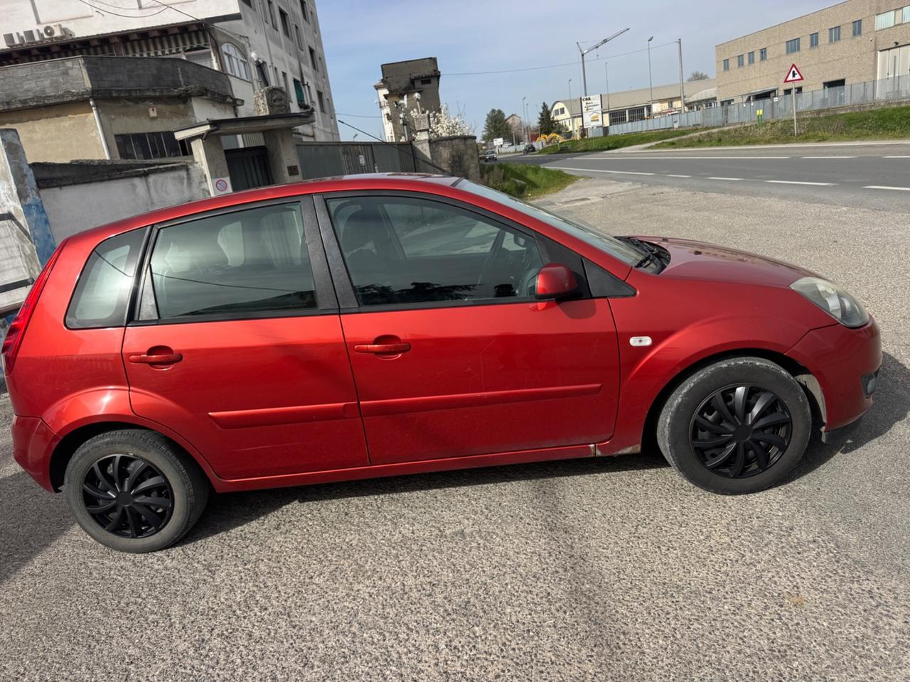 Ford Fiesta 1.4 TDCi 5p. Ghia