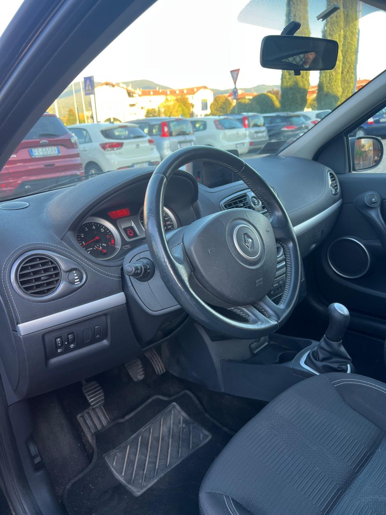 Renault Clio 1.2 16V 5 porte 20th Anniversario