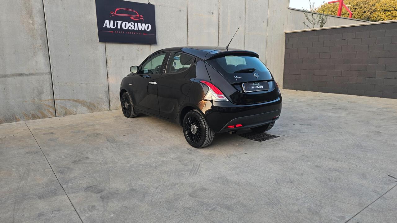 Lancia Ypsilon 0.9 TwinAir 85 CV 5 porte S&S DFN Platinum